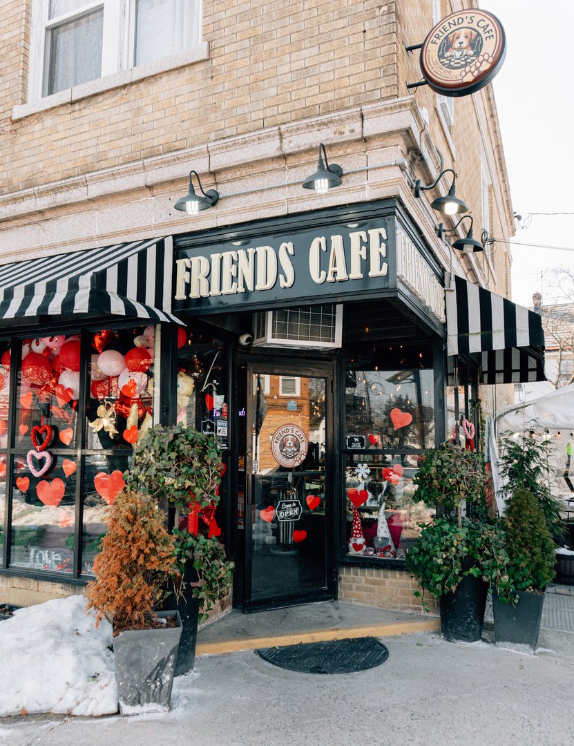 Friend's Cafe